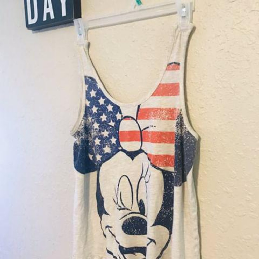 Disneyland Tank Top | Crop Top